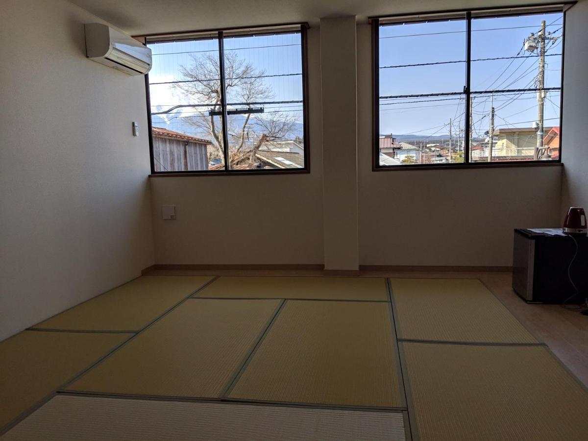 街のホテル Fujiyoshida Exterior foto