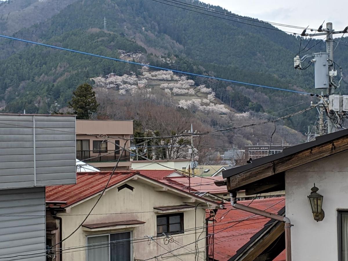 街のホテル Fujiyoshida Exterior foto
